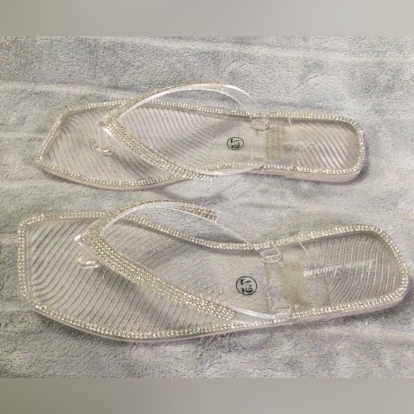 Lauren Lorraine Clear Rhinestone Jelly Sandals Size 7.5 - Picture 5 of 8
